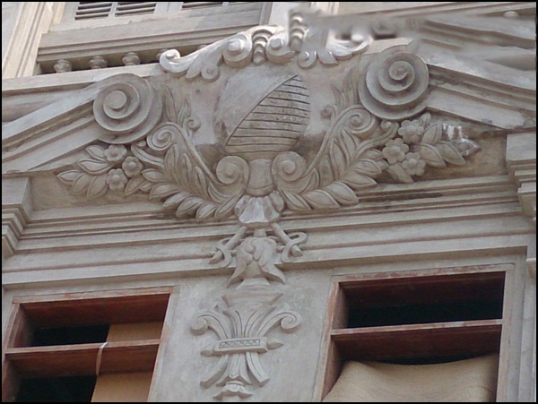 Ngắm biệt thự xa hoa như cung điện của đại gia Lào Cai