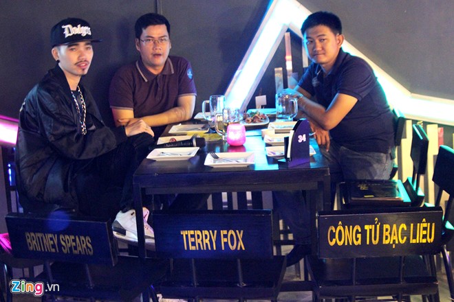 Chợ giao dịch bia độc đáo nhất Việt Nam hút dân nhậu Sài Gòn