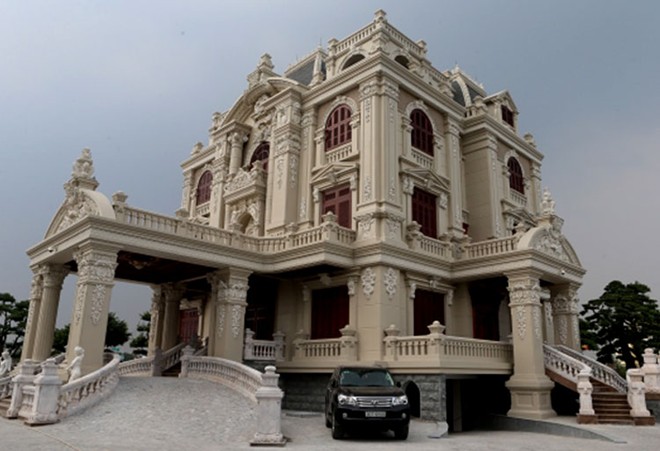 Chiêm ngưỡng nội thất trăm tỷ trong lâu đài của đại gia Hà Nam