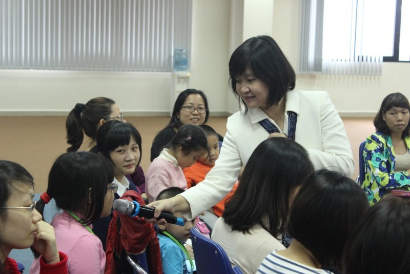 Phụ huynh hào hứng với các phương pháp giáo dục trẻ hiện đại