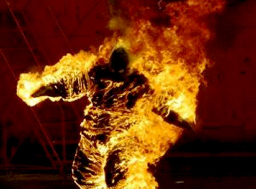 TT Huế: Nam sinh viên “bất ngờ” tự thiêu, chết thảm