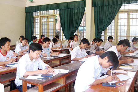 Tuyển sinh 2015: Giảm chỉ tiêu các ngành thừa nhân lực