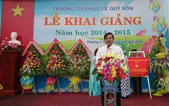 Cô giáo từ chối chức hiệu trưởng vì không muốn chuyên trường