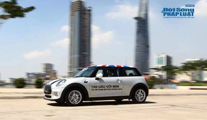 MINI-viet-nam-motor-show-2014-2