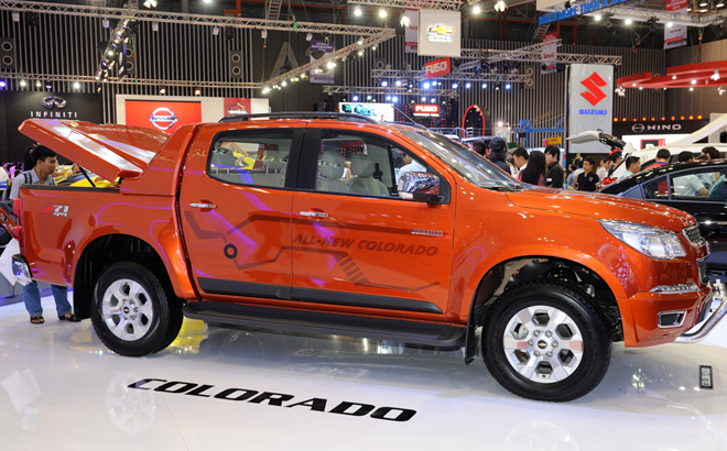 Chevrolet Colorado thể thao mới ra mắt Việt Nam