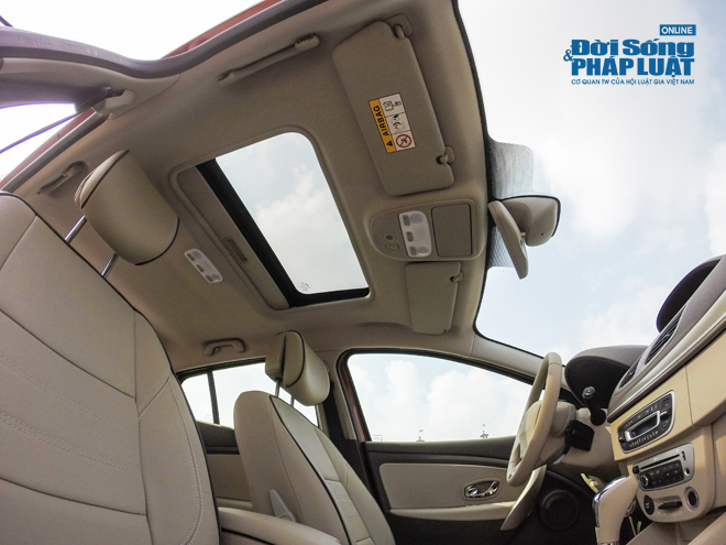 Renault Megane Hatchback-5