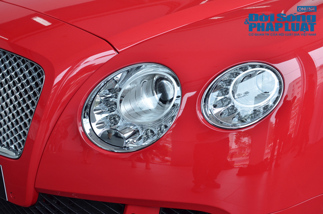 Bentley -continental-bentley-GTC-bentley-Ha-noi-4