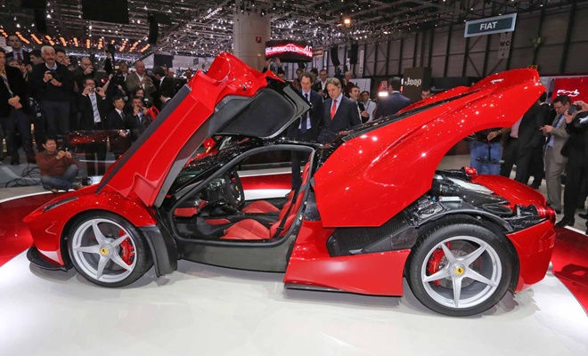 Ferrari LaFerrari tại Singapore đắt gấp 5 lần tại Mỹ Ferrari LaFerrari tại Singapore đắt gấp 5 lần tại Mỹ