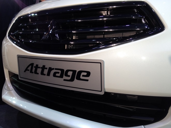 Mitsubishi Attrage - Sedan nhập khẩu, giá từ 468 triệu đồng