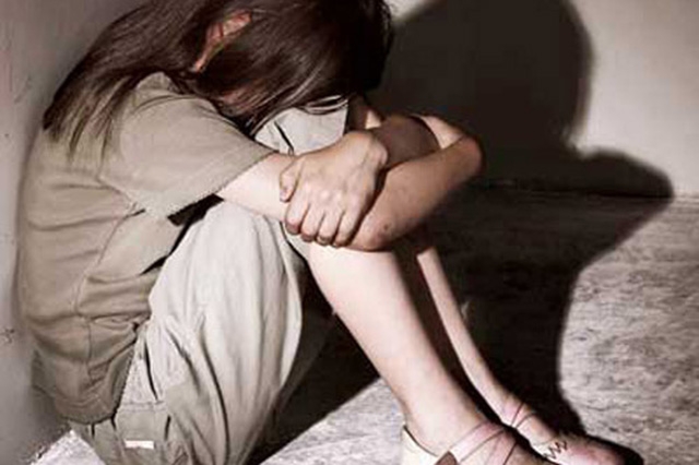 “Yêu” nữ sinh lớp 8, thiếu niên 14 tuổi mang tội hiếp dâm