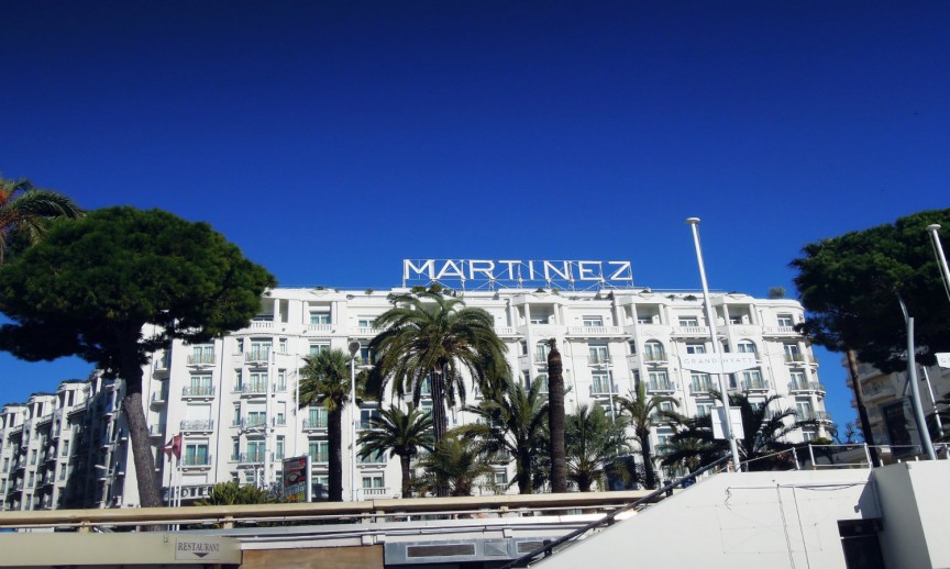 Đại gia chi 83.000 USD một đêm để ngủ khách sạn siêu sang