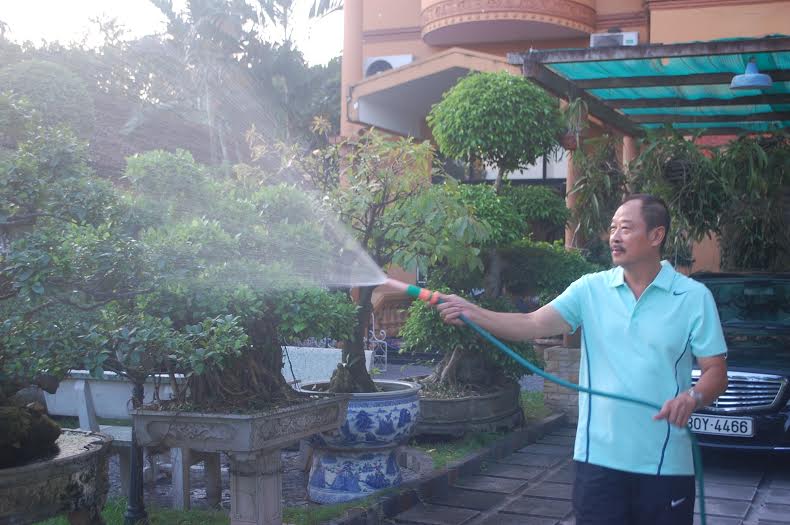 Veston Hồng Ngọc – Thương hiệu của hai thế kỉ