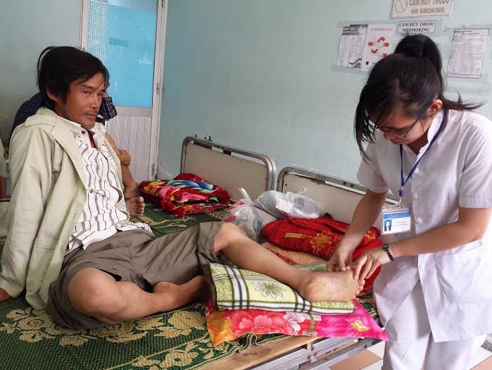 Bình Định: Hai người đàn ông bị rắn lục đuôi đỏ cắn 