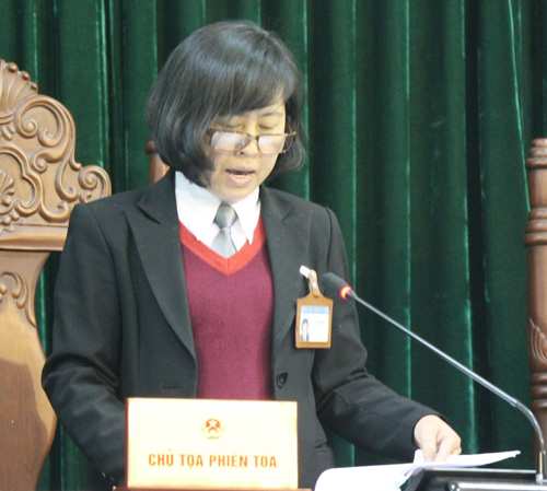 Xét xử vụ TMV Cát Tường: Bác sĩ Tường lĩnh 19 năm tù giam Xét xử vụ TMV Cát Tường: Bác sĩ Tường lĩnh 19 năm tù giam