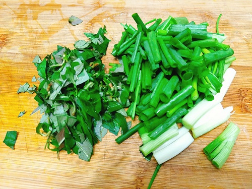 Sơ chế cá ngần đúng cách cho món canh ngon