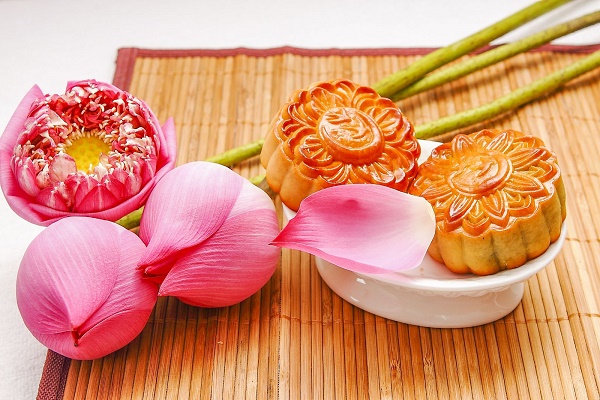 Văn khấn và sắm lễ cúng rằm trung thu