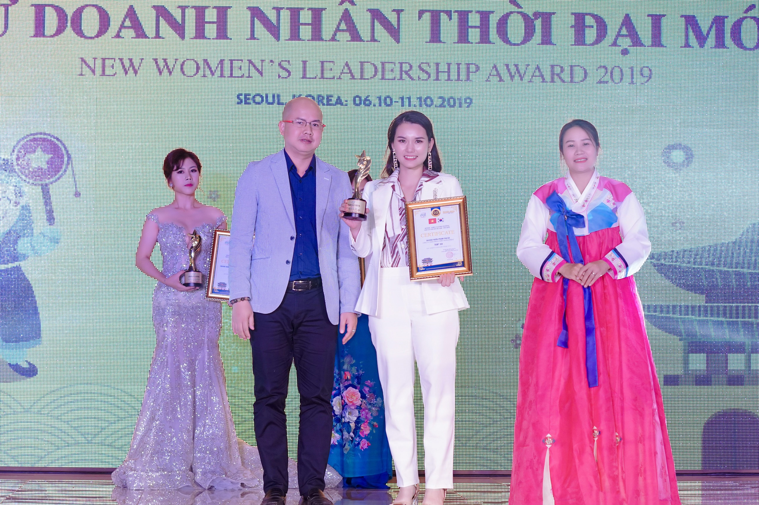 CEO 9X Phạm Thái Hà - Nữ lãnh đạo xuất sắc thế hệ mới 4.0 - Ảnh 3