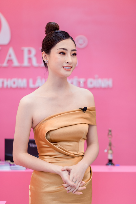 Tưng Bừng Khai Trương Văn Phòng Đại Diện Charme Pefume Tại Hà Nội - Ảnh 3