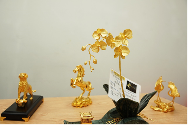 Royal Gift được lòng khách hàng bởi bộ sưu tập quà tặng 8/3 cao cấp - Ảnh 1