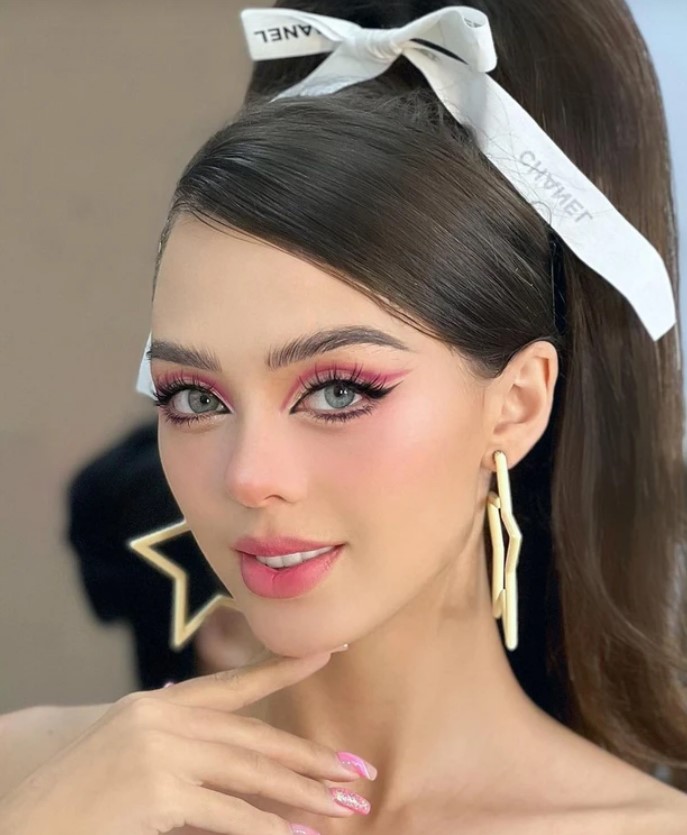 nhan sac cua vo mau tay cua bui tien dung mat moc o nha van xinh het nac 1