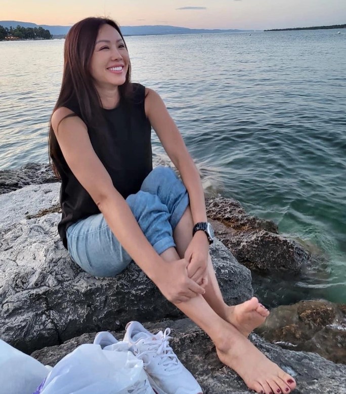hoa hau thu hoai lan dau len tieng sau khi chia tay chong doanh nhan kem 10 tuoi 1 hoa hau thu hoai lan dau len tieng sau khi chia tay chong doanh nhan kem 10 tuoi 1
