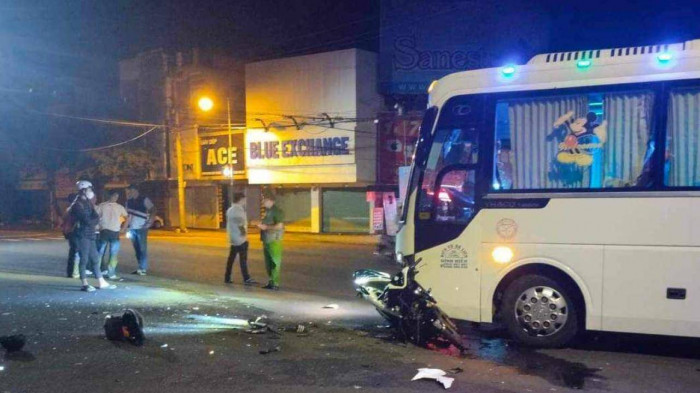 tin tuc tai nan giao thong moi nhat ngay 30 7 2023 hai cong nhan tu vong thuong tam do bi xe tai can1jpg tin tuc tai nan giao thong moi nhat ngay 30 7 2023 hai cong nhan tu vong thuong tam do bi xe tai can1jpg