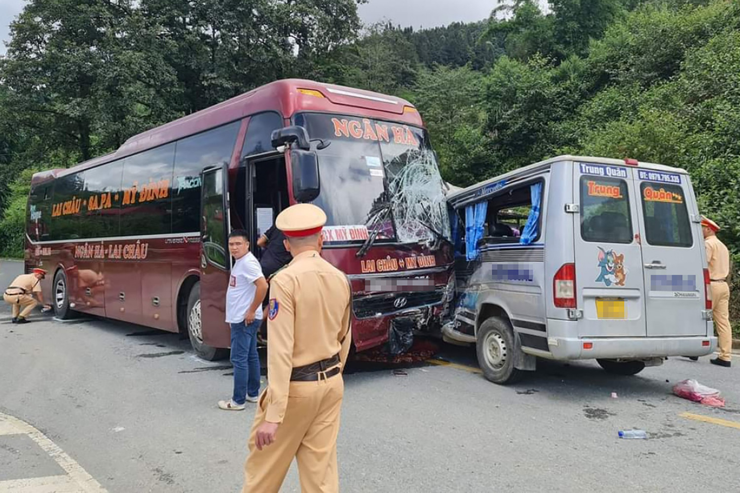 tin tuc tai nan giao thong moi nhat ngay 14 8 2023 tu dam xe vao via he nam thanh nien tu vong tai cho 1 tin tuc tai nan giao thong moi nhat ngay 14 8 2023 tu dam xe vao via he nam thanh nien tu vong tai cho 1