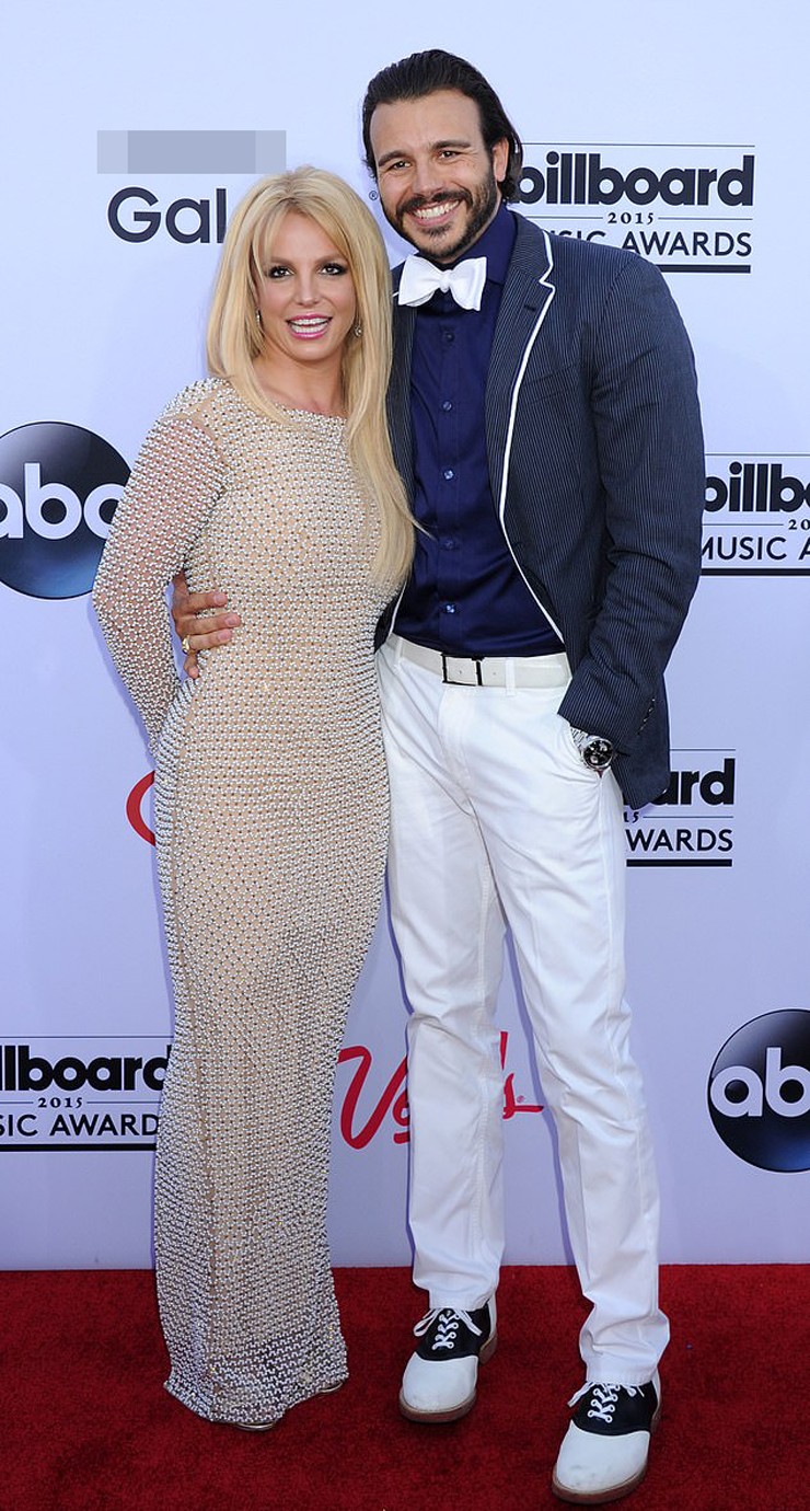 cong chua nhac pop va nhung moi tinh ngan chang tay gang dau don khi phat hien chong ngoai tinh 16 cong chua nhac pop va nhung moi tinh ngan chang tay gang dau don khi phat hien chong ngoai tinh 16