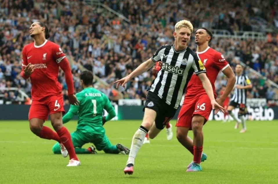 bung no 10 phut cuoi tran dau liverpool thang nguoc newcastle mot cach kho tin 1 bung no 10 phut cuoi tran dau liverpool thang nguoc newcastle mot cach kho tin 1