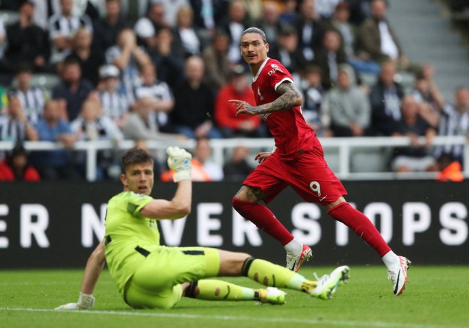 bung no 10 phut cuoi tran dau liverpool thang nguoc newcastle mot cach kho tin 3 bung no 10 phut cuoi tran dau liverpool thang nguoc newcastle mot cach kho tin 3