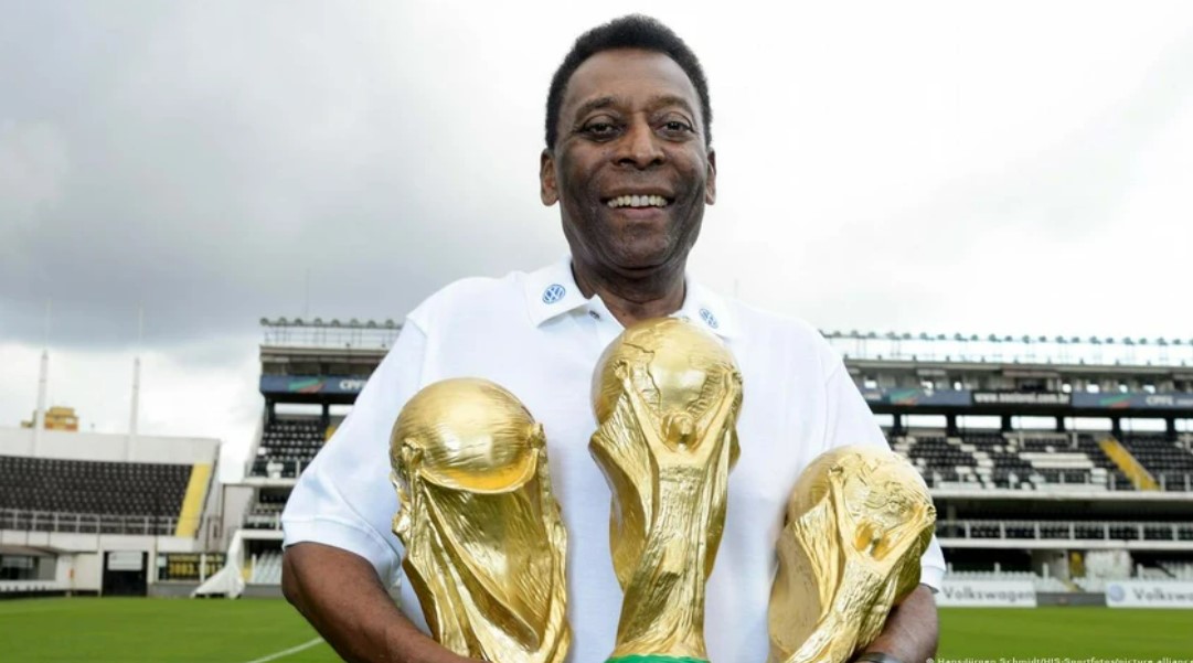 top 10 cau thu vi dai nhat lich su bong da theo ai ronaldo sau messi so 1 xung dang 7 top 10 cau thu vi dai nhat lich su bong da theo ai ronaldo sau messi so 1 xung dang 7
