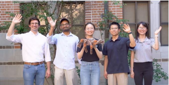 dua dien bon cau thong minh va loat nghien cuu doc la gay cuoi thang giai ig nobel 2023 4 dua dien bon cau thong minh va loat nghien cuu doc la gay cuoi thang giai ig nobel 2023 4