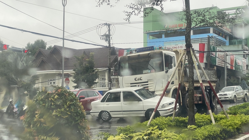 tin tuc tai nan giao thong moi nhat ngay 10 10 2023 di bo tren quoc lo 5 nguoi dan ong bi o to dau keo dam tu vong 3 tin tuc tai nan giao thong moi nhat ngay 10 10 2023 di bo tren quoc lo 5 nguoi dan ong bi o to dau keo dam tu vong 3