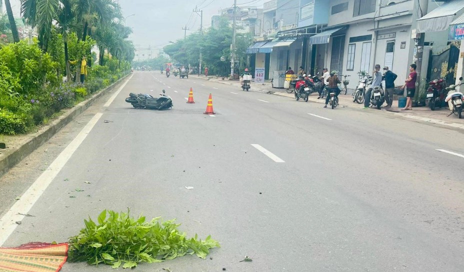 tin tuc tai nan giao thong moi nhat ngay 18 10 2023 tai nan giao thong nghiem trong 3 thanh nien tu vong2jpg tin tuc tai nan giao thong moi nhat ngay 18 10 2023 tai nan giao thong nghiem trong 3 thanh nien tu vong2jpg