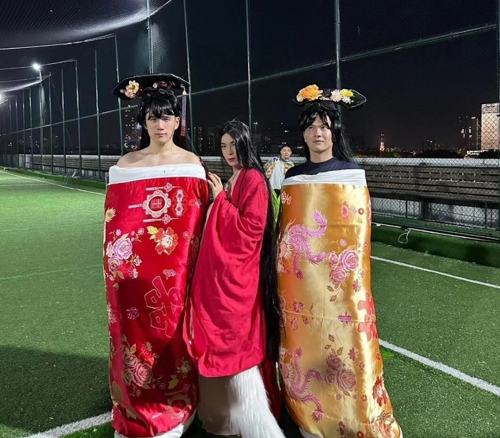 nhung man hoa trang halloween doc dao khien cu dan mang khong nhin duoc cuoi 4 nhung man hoa trang halloween doc dao khien cu dan mang khong nhin duoc cuoi 4