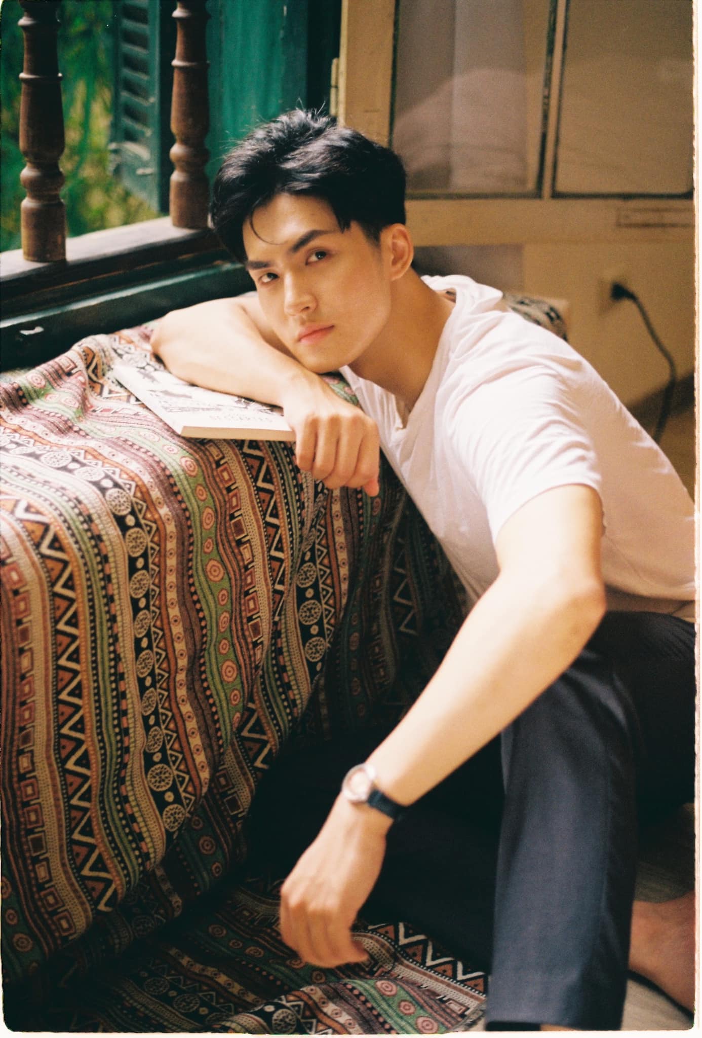 nhung thay giao 9x tung lam mua lam gio mang xa hoi nho ngoai hinh dien trai cung loat thanh tich dang ne 4