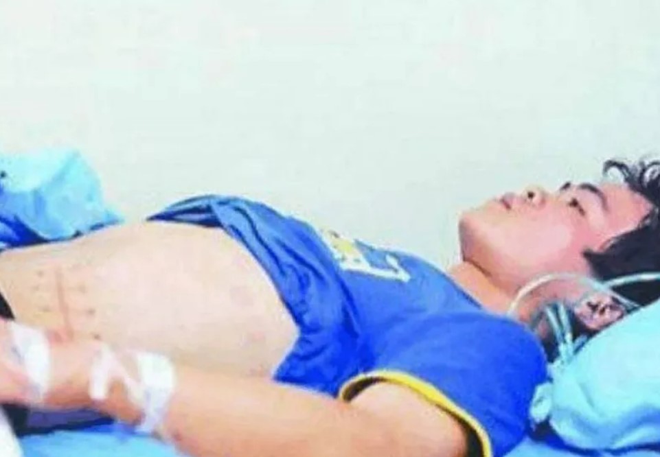 cuoc song cua chang trai 17 tuoi ban than de mua iphone gio ra sao 4