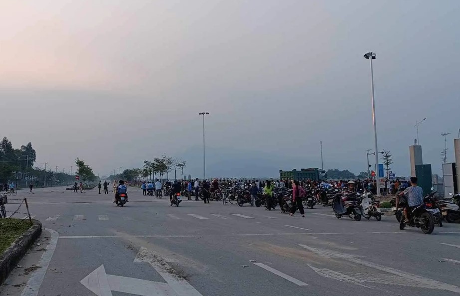 tin tuc tai nan giao thong moi nhat ngay 28 11 2023 chau tu vong ong bi thuong sau va cham voi xe tai 2jpeg tin tuc tai nan giao thong moi nhat ngay 28 11 2023 chau tu vong ong bi thuong sau va cham voi xe tai 2jpeg
