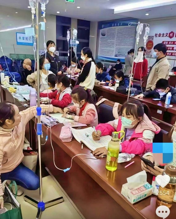 dich cum hoanh hanh hoc sinh trung quoc van phai lam bai tap ve nha trong benh vien khien cu dan mang buc xuc2jpg dich cum hoanh hanh hoc sinh trung quoc van phai lam bai tap ve nha trong benh vien khien cu dan mang buc xuc2jpg