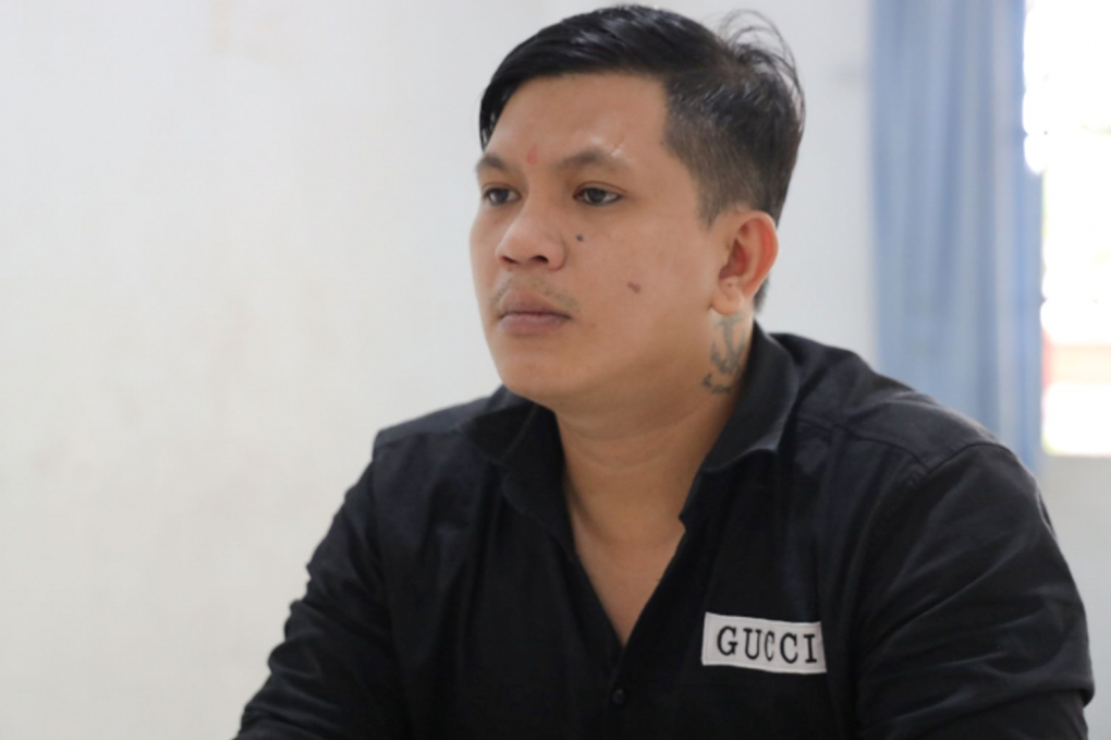 cong an tay ninh giai cuu hon 40 co gai bi ban vao quan karaoke massage 2