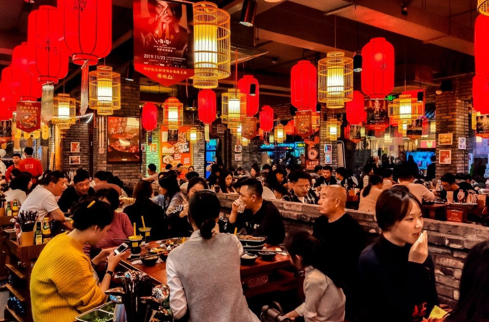 nguoi phu nu soc nhan hoa don 1 5 ty dong chi vi hanh dong nay tren mang xa hoi 2 nguoi phu nu soc nhan hoa don 1 5 ty dong chi vi hanh dong nay tren mang xa hoi 2