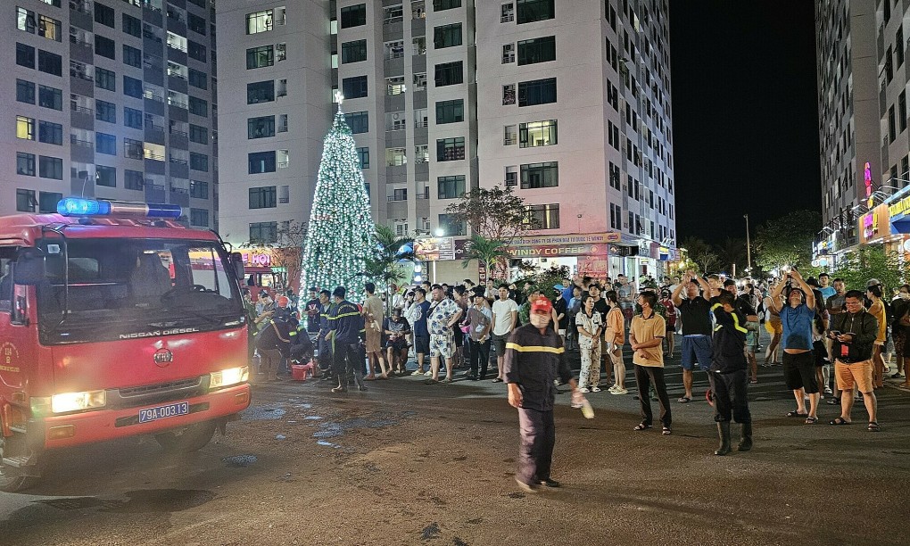 chay tai chung cu o nha trang hang tram nguoi thao chay 1