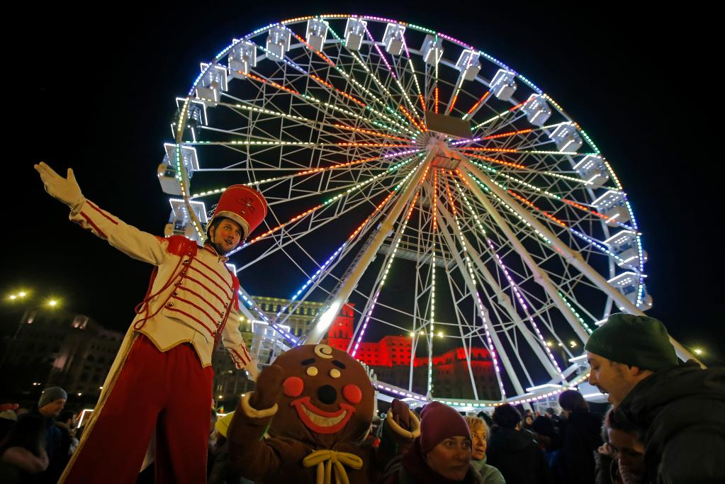 khong khi giang sinh 2023 ron rang tren khap the gioi5jpg