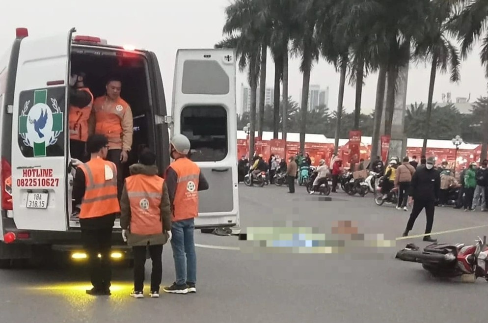 tin tuc tai nan giao thong moi nhat ngay 25 12 2023 o to va cham xe may truoc cong san van dong my dinh mot nguoi tu vong tin tuc tai nan giao thong moi nhat ngay 25 12 2023 o to va cham xe may truoc cong san van dong my dinh mot nguoi tu vong