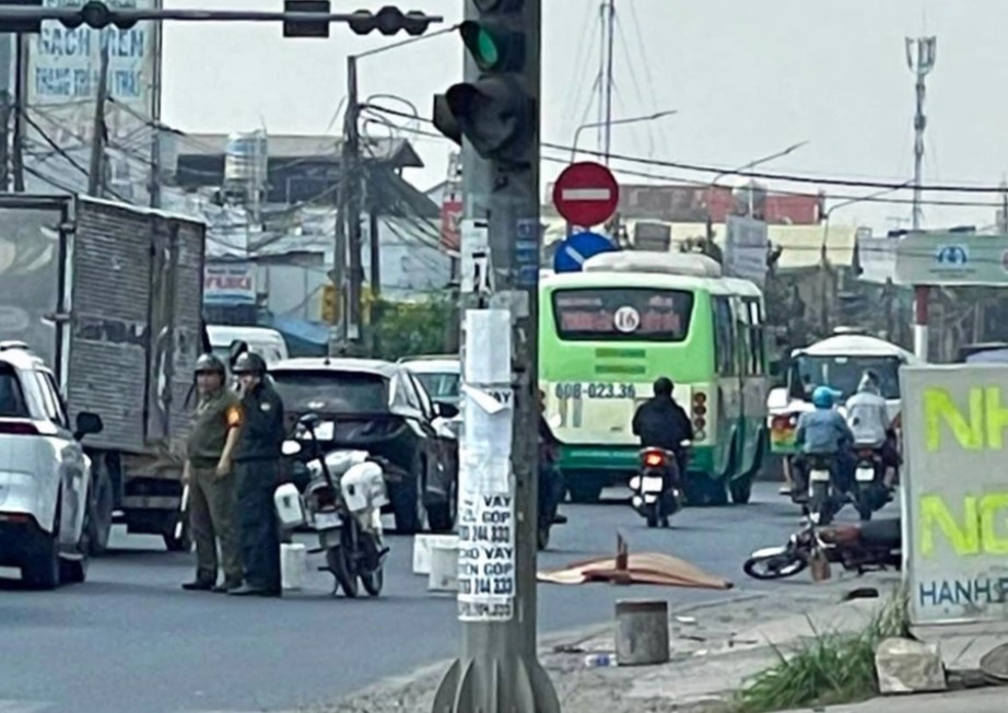 tin tuc tai nan giao thong moi nhat ngay 13 1 2023 xe tu che va cham voi xe may o ha noi mot nguoi tu vong 4 tin tuc tai nan giao thong moi nhat ngay 13 1 2023 xe tu che va cham voi xe may o ha noi mot nguoi tu vong 4