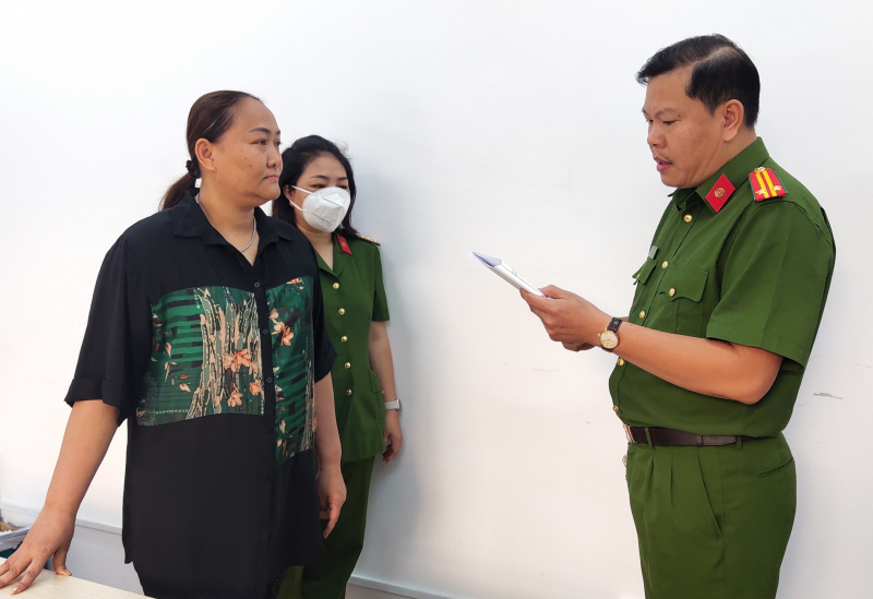 triet pha duong day khai thac mua ban cat trai phep quy mo lon tren song dong nai 2
