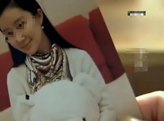 nguoi dan ong 45 tuoi di xem mat 100 lan van doc than ly do dang sau khien nhieu nguoi bat ngo 2