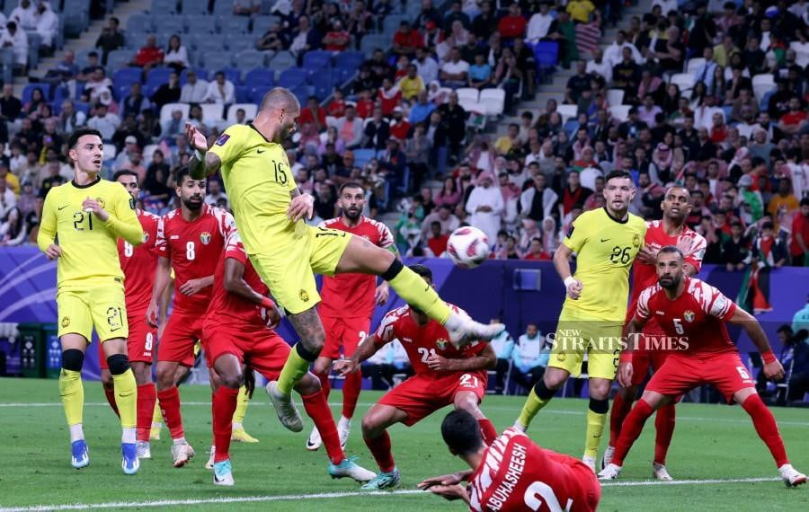 bao malaysia chi trich doi nha rac ruoi vo tri vo vi sau tran ra quan asian cup 2023 2 bao malaysia chi trich doi nha rac ruoi vo tri vo vi sau tran ra quan asian cup 2023 2
