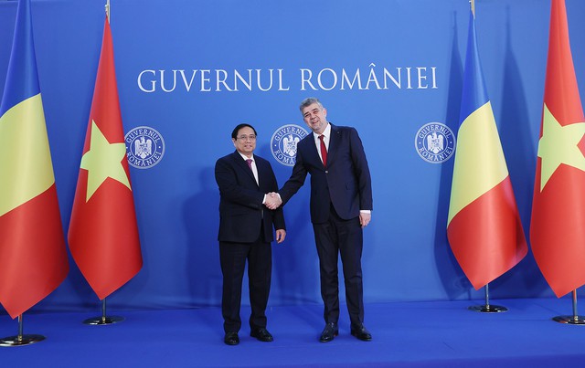 thu tuong ion marcel ciolacu chu tri le don thu tuong pham minh chinh tham chinh thuc romania 5