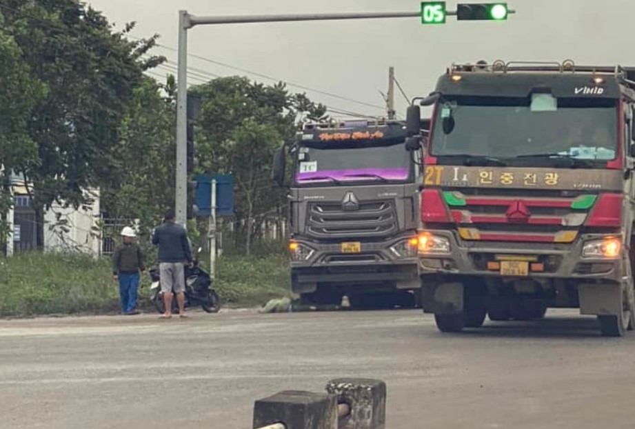 tin tuc tai nan giao thong moi nhat ngay 23 1 2024 o to tai va cham voi xe dap dien nguoi dan ong tu vong 3
